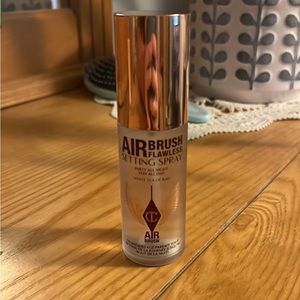 Charlotte Tilbury Flawless Setting Spray